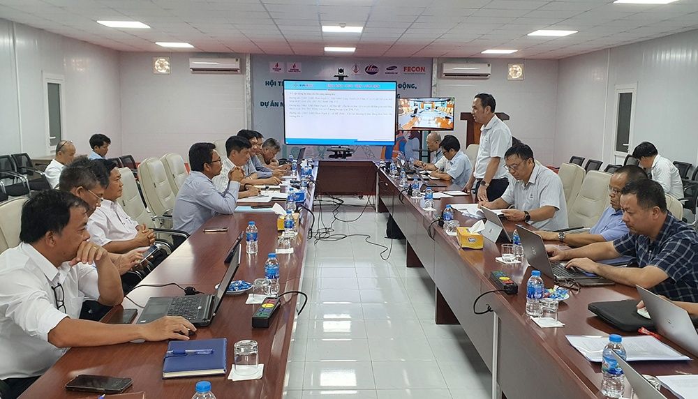 kiem-tra-tien-do-cac-du-an-giai-toa-cong-suat-nha-may-dien-nhon-trach-3-nhon-trach-4-20230614091731.jpg?rt=20230614091835