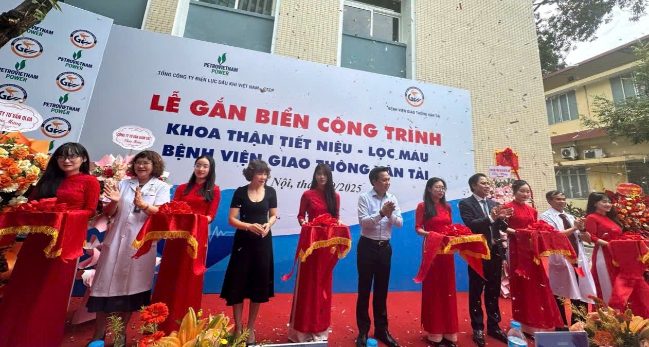 PV Power tài trợ công trình xây dựng Khoa thận – Tiết niệu và Lọc máu của Bệnh viện Giao thông Vận tải