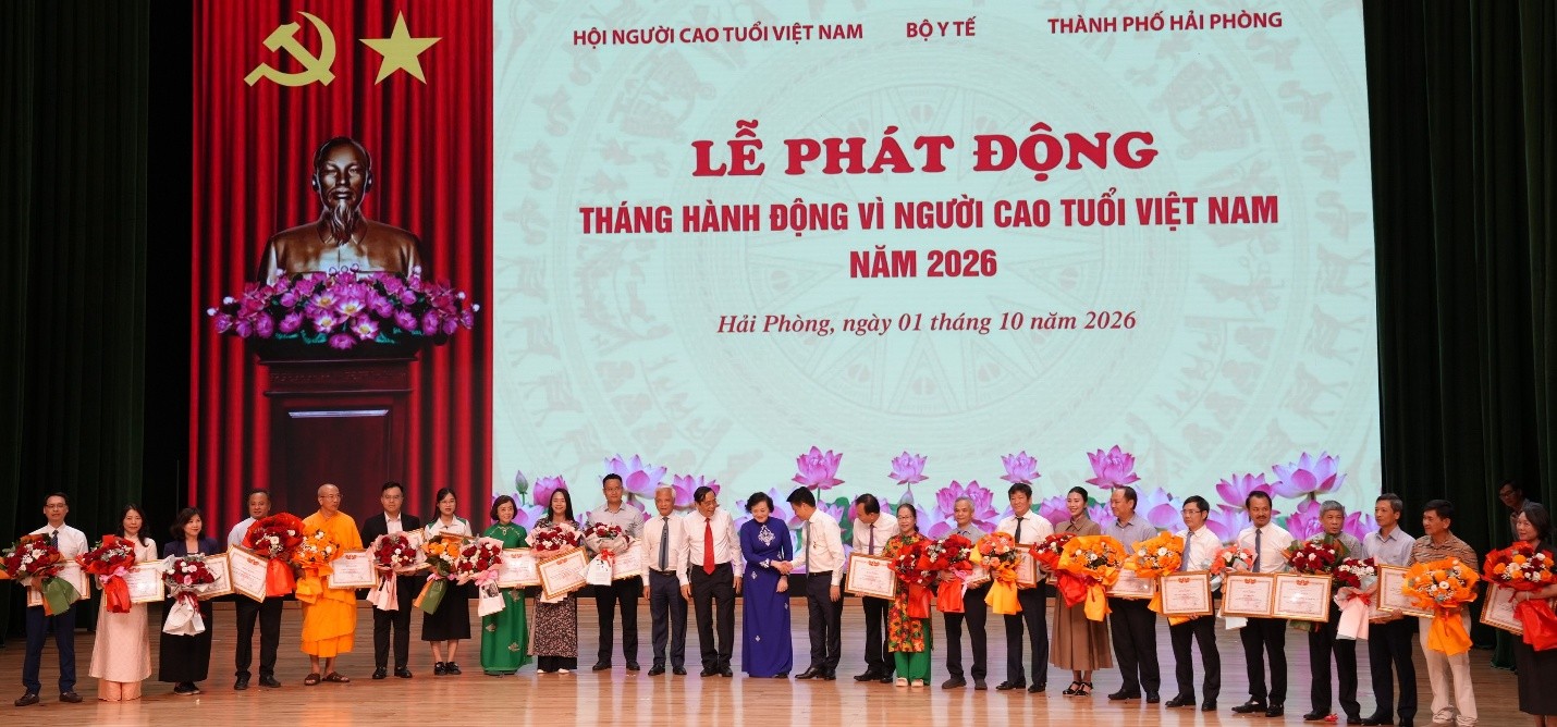 TỔNG CÔNG TY ĐIỆN LỰC DẦU KHÍ VIỆT NAM (PV POWER) ĐỒNG HÀNH CÙNG LỄ PHÁT ĐỘNG THÁNG HÀNH ĐỘNG VÌ NGƯỜI CAO TUỔI VIỆT NAM NĂM 2026