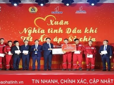 “Xuân nghĩa tình dầu khí – Tết ấm áp sẻ chia" tại Nhiệt điện Vũng Áng 1