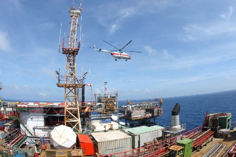 ĐỊNH VỊ VAI TRÒ CỦA NGÀNH DẦU KHÍ