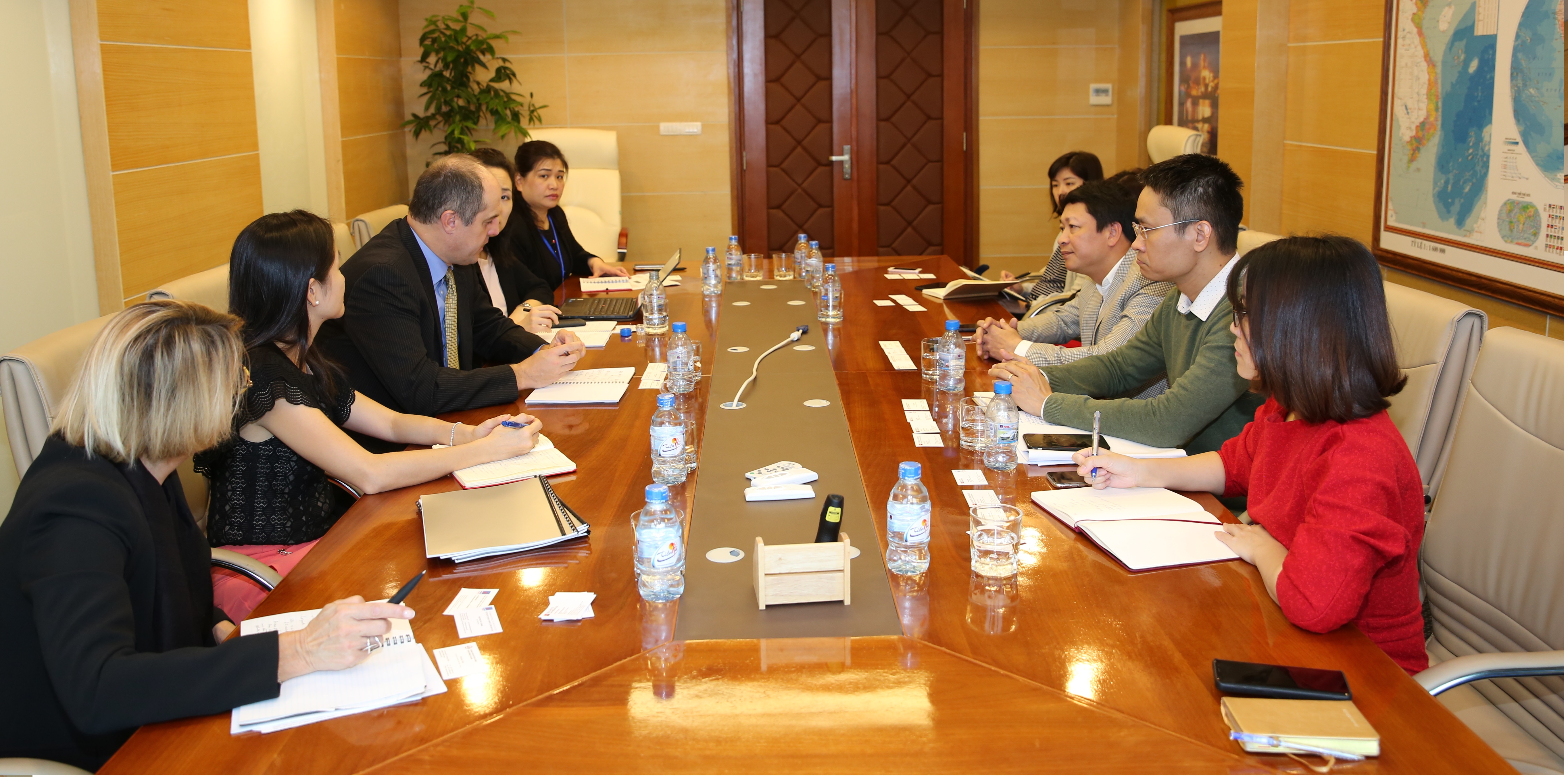 PV POWER LÀM VIỆC VỚI ĐẠI DIỆN NGÂN HÀNG SOCIÉTÉ GÉNÉRALE