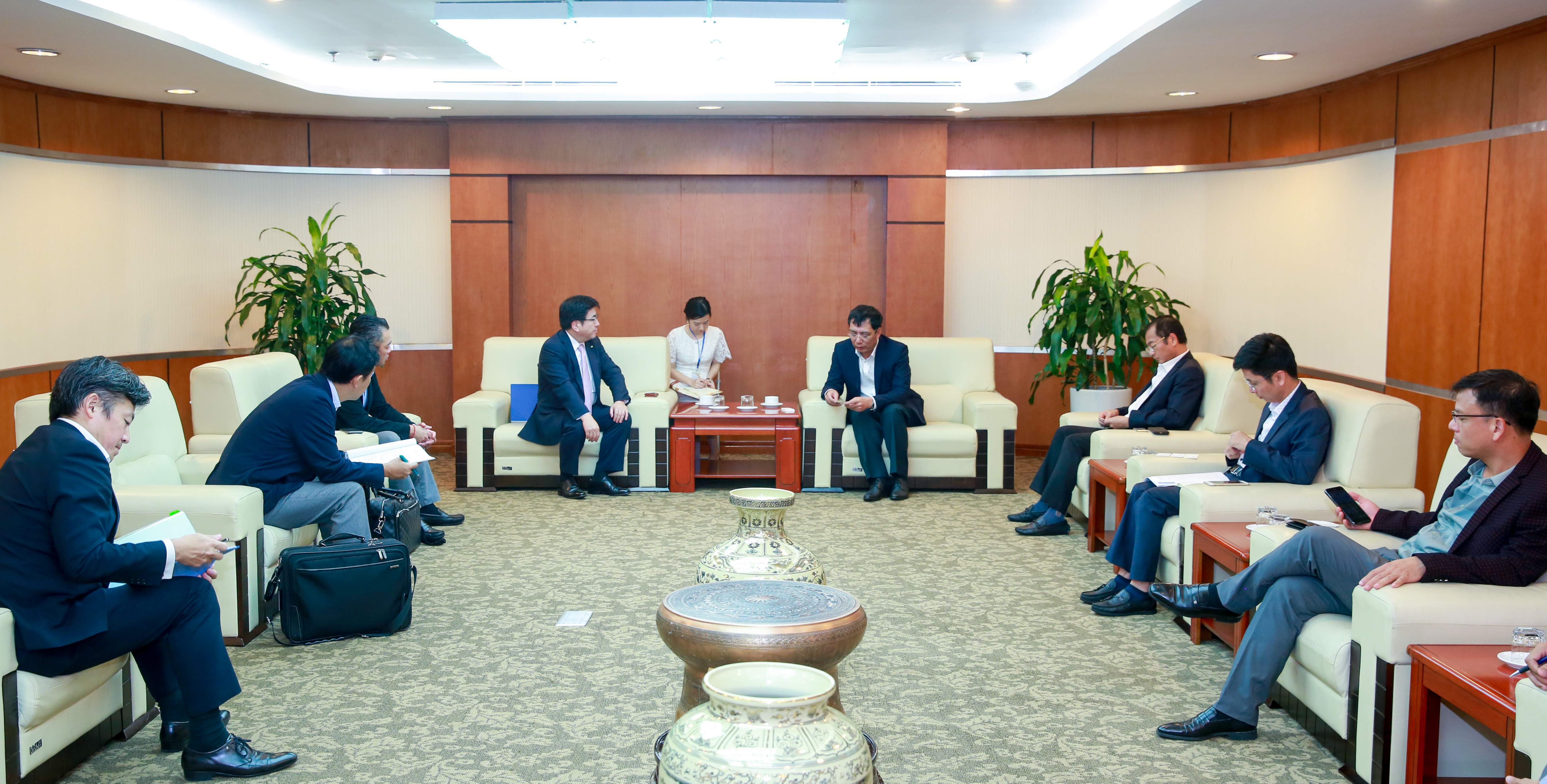 Tổng giám đốc Tổng công ty Điện lực Dầu khí Việt Nam - CTCP tiếp đại diện Tập đoàn Marubeni