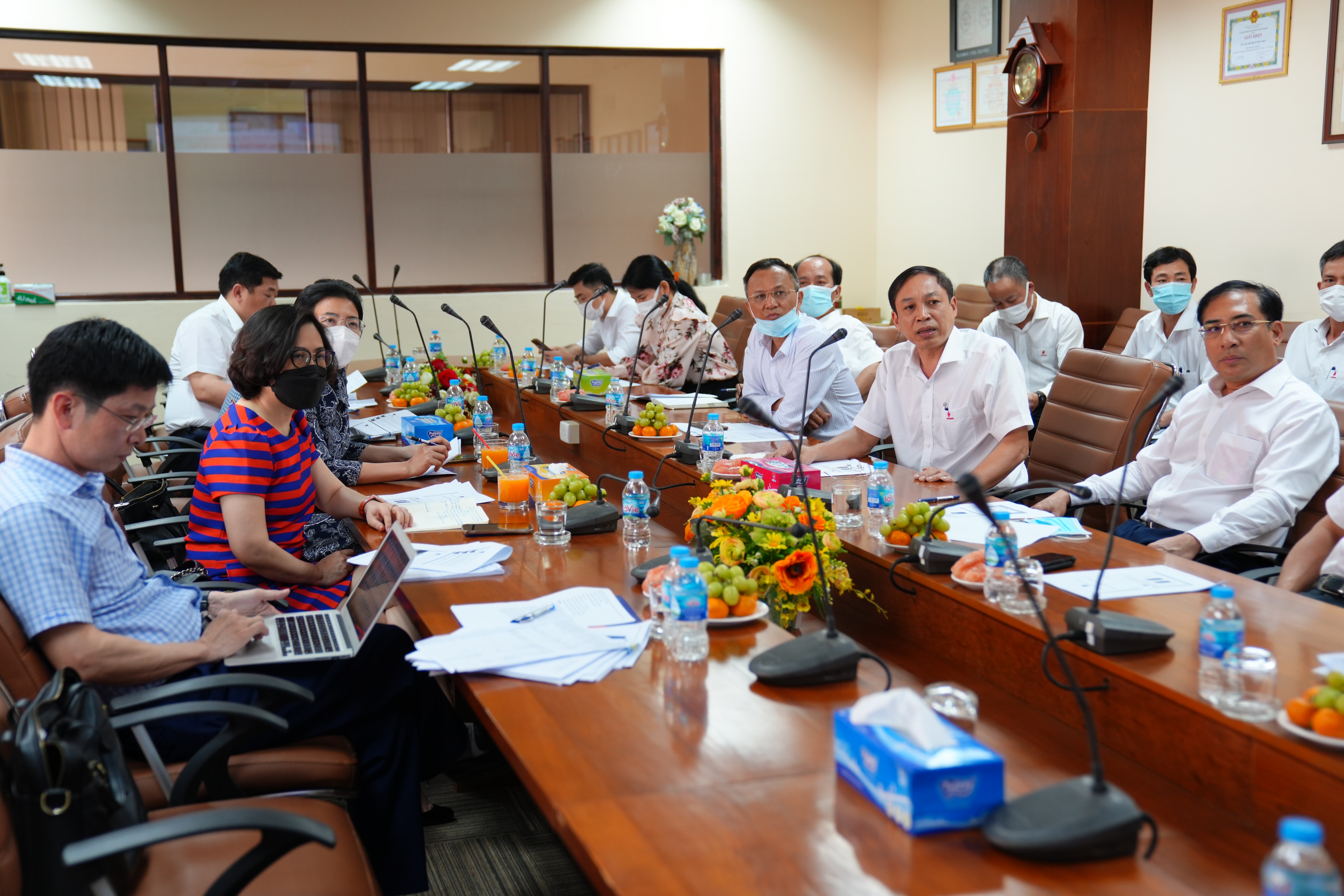 Đoàn công tác PV Power làm việc tại các đơn vị phía Nam.