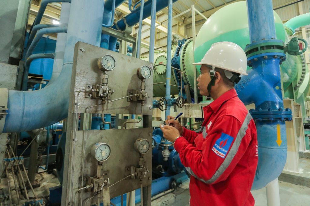  Kiểm tra công tác vận hành Nhà máy điện Cà Mau