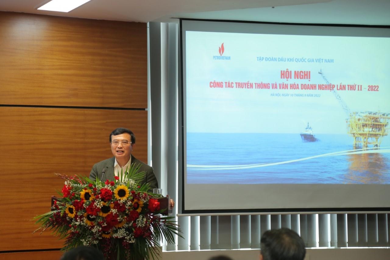 </a> Chủ tịch HĐTV Petrovietnam Hoàng Quốc Vượng phát biểu chỉ đạo Hội nghị