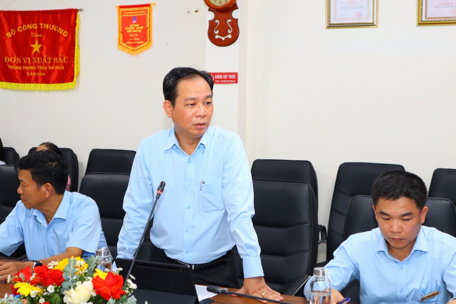 Thượng tướng Trần Quang Phương - Phó Chủ tịch Quốc hội thăm và làm việc tại Thủy điện Đakđrinh