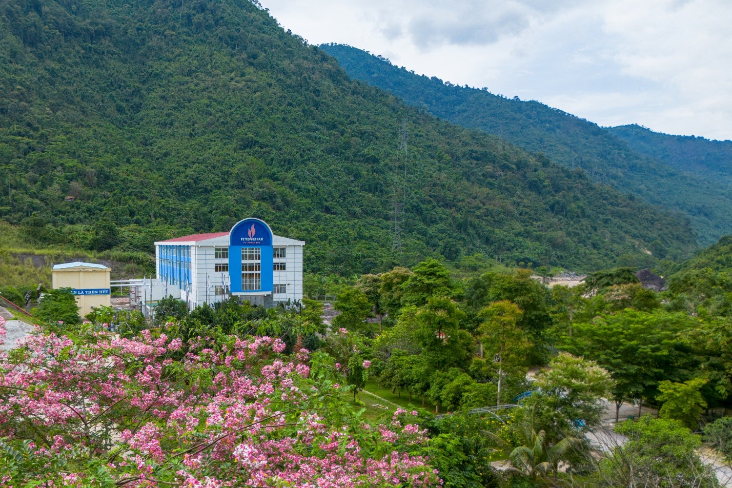 Bản lĩnh người đảng viên PETROVIETNAM giữa đại ngàn: Những người mở đường