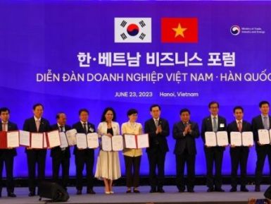 PV Power trao đổi biên bản ghi nhớ hợp tác với 3 doanh nghiệp Hàn Quốc tại Diễn đàn doanh nghiệp Việt Nam