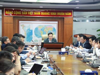 Chủ tịch HĐTV, Tổng Giám đốc Petrovietnam Lê Mạnh Hùng: Thúc đẩy tháo gỡ vướng mắc cơ chế cho điện khí