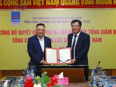 LỄ CÔNG BỐ QUYẾT ĐỊNH PHÓ BÍ THƯ ĐẢNG ỦY, TỔNG GIÁM ĐỐC PV POWER