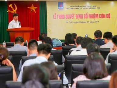 PV POWER TRAO CÁC QUYẾT ĐỊNH BỔ NHIỆM CÁN BỘ