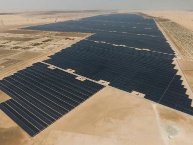 Dự án điện mặt trời lớn nhất thế giới đi vào hoạt động