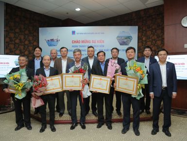 Nỗ lực vượt “khủng hoảng kép”, Petrovietnam về đích sớm 3 chỉ tiêu quan trọng