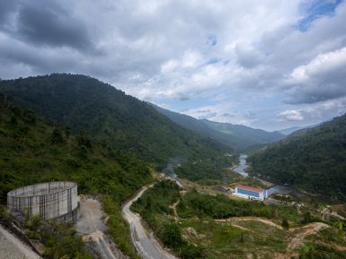 Thuỷ điện Hủa Na: Một công trình kỳ vĩ