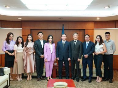 Lãnh đạo PV Power làm việc với Ngân hàng ING