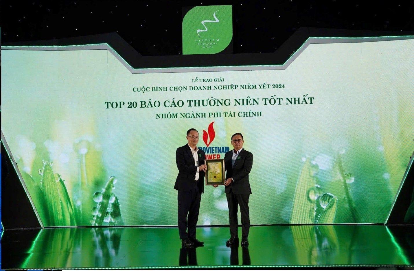 PV POWER ĐƯỢC VINH DANH TOP 20 CÔNG TY CÓ BÁO CÁO THƯỜNG NIÊN TỐT NHẤT NĂM 2023