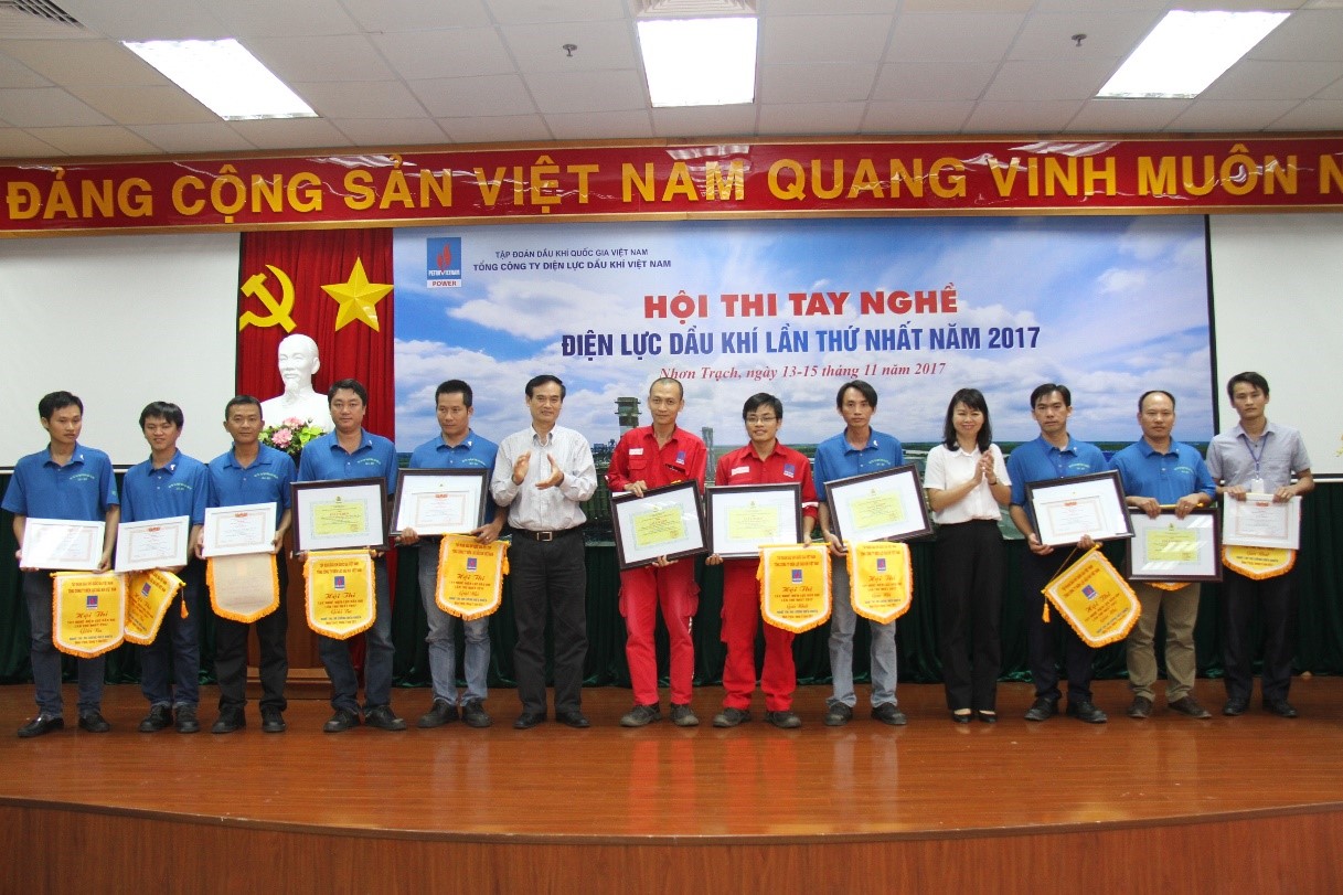 Bế mạc Hội thi tay nghề Điện lực Dầu khí Việt Nam lần thứ I năm 2017