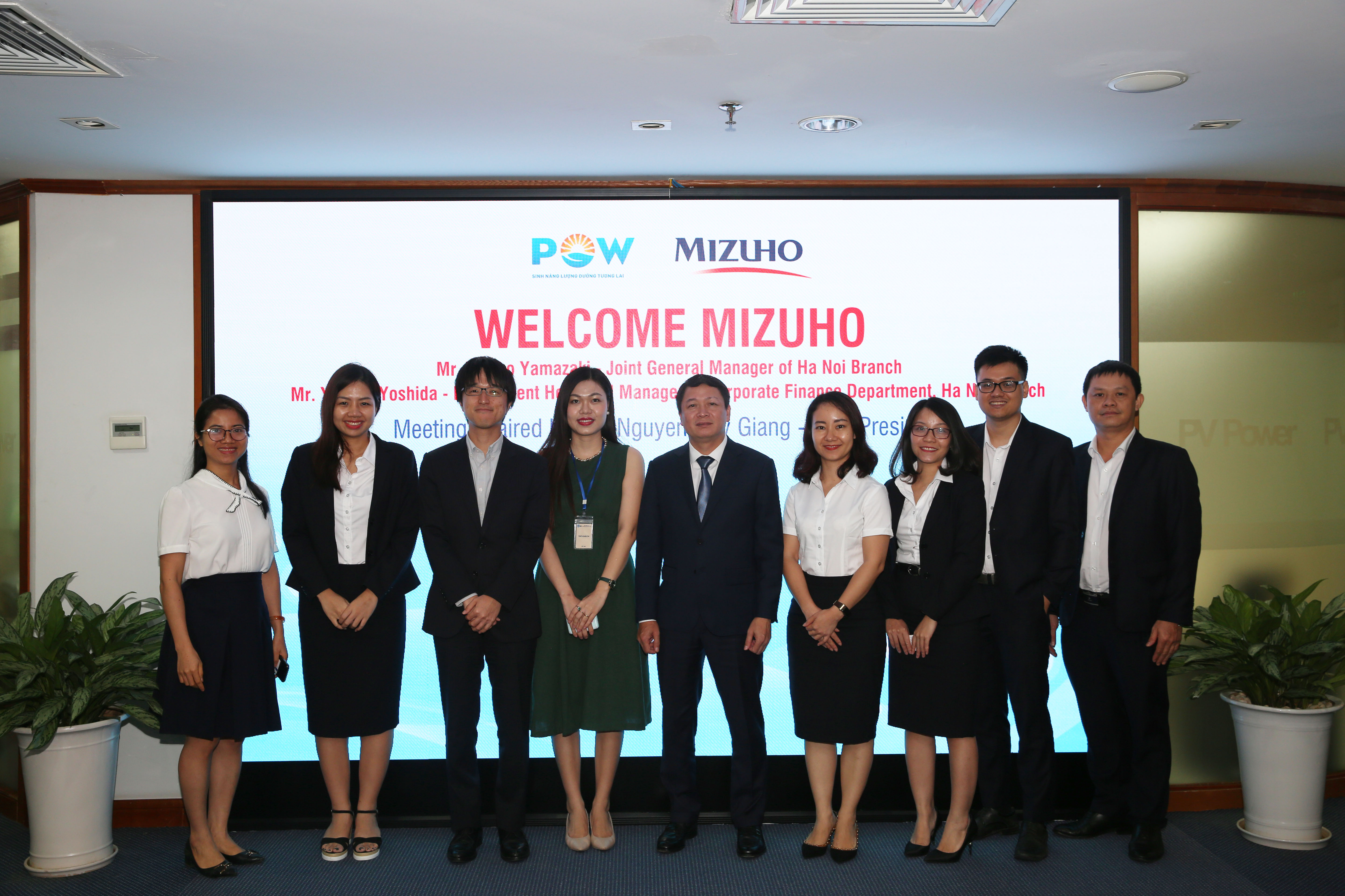 Tổng công ty Điện lực Dầu khí Việt Nam - CTCP làm việc với Mizuho Bank