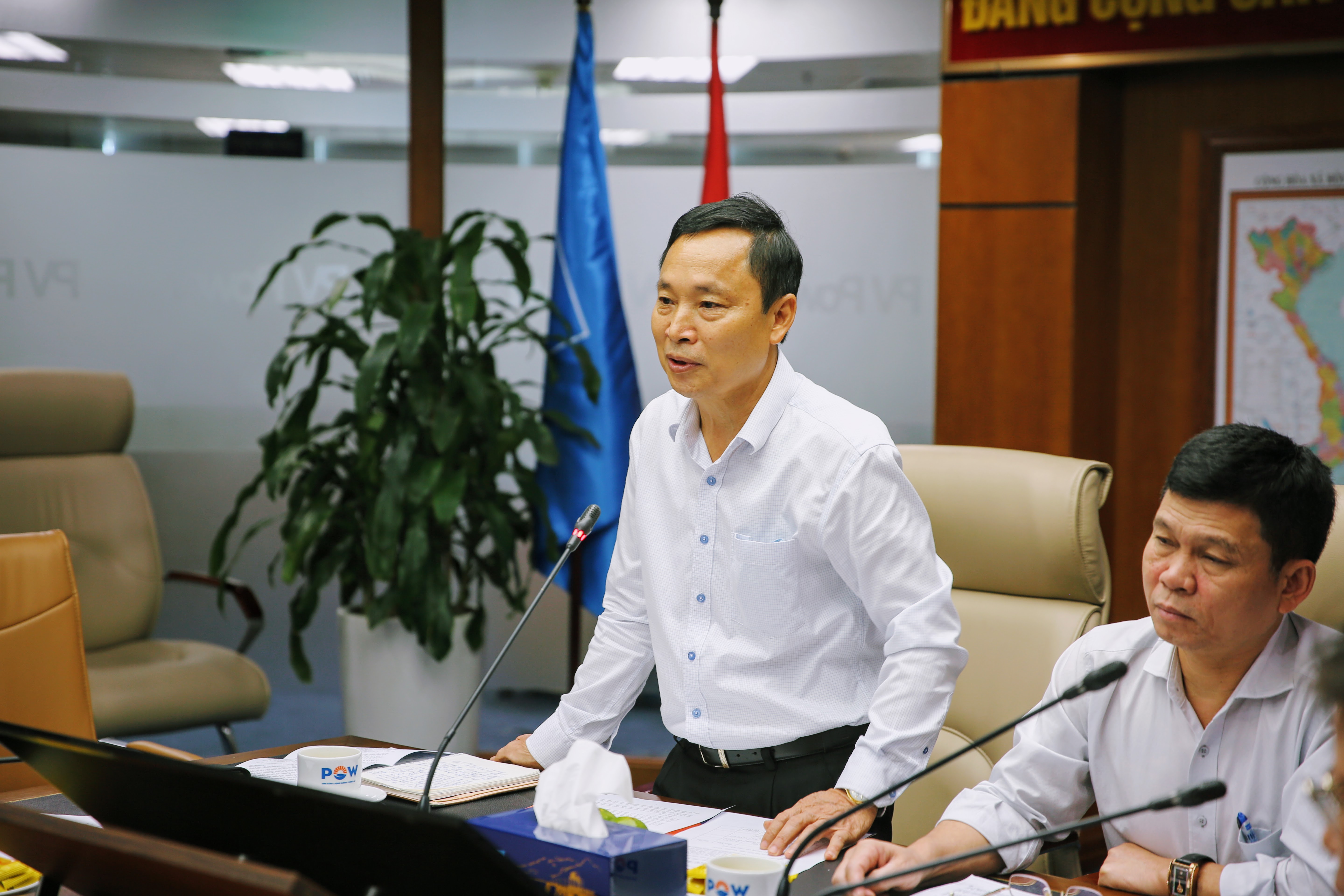  Đồng chí Nguyễn Duy Hinh phát biểu chỉ đạo Hội nghị