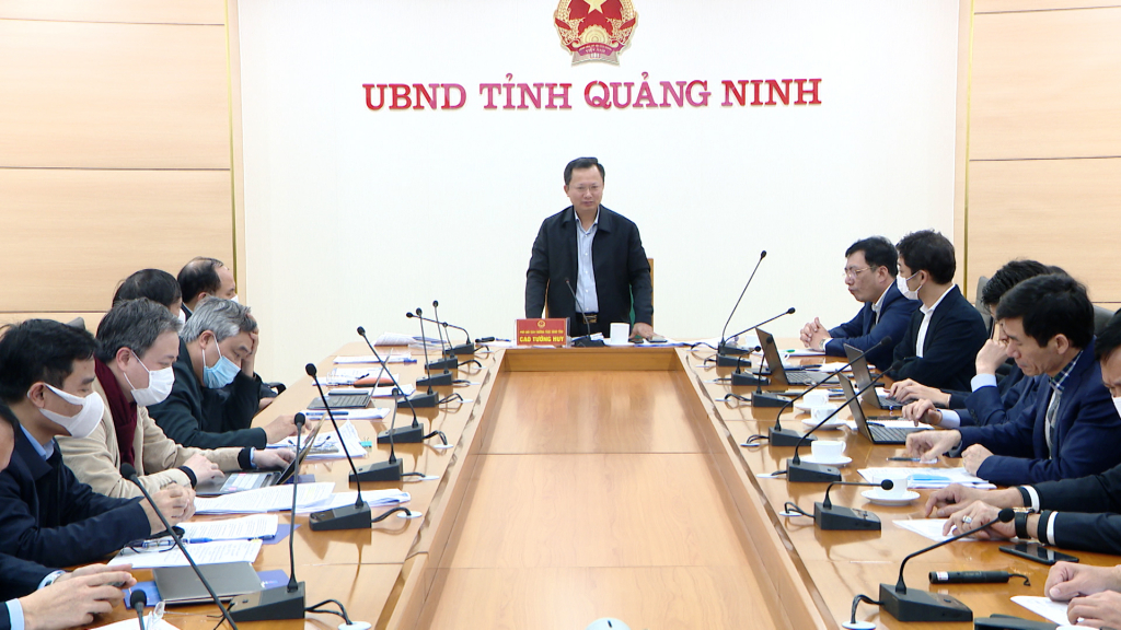 UBND tỉnh Quảng Ninh đánh giá tiến độ triển khai dự án LNG Quảng Ninh