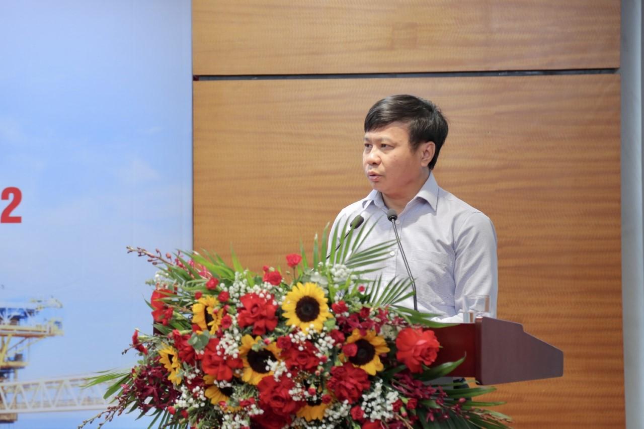 </a> Chủ tịch HĐQT PVTrans Phạm Việt Anh trình bày tham luận